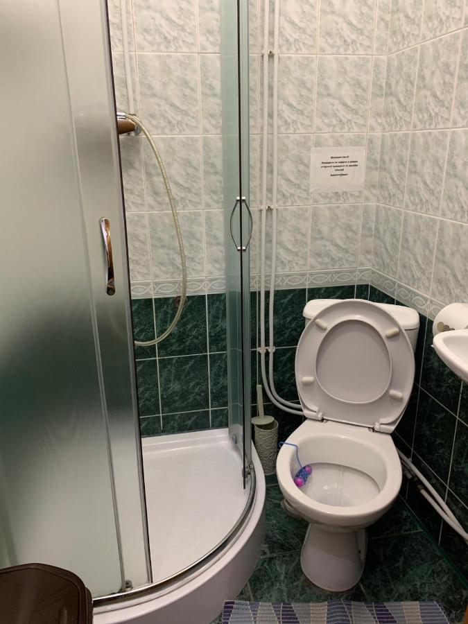 Mini-Hotel Sakvoyage Tjernivtsi Exteriör bild